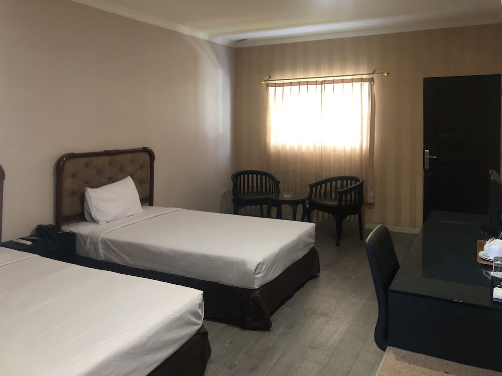 Hotel Sinar 3 4/15