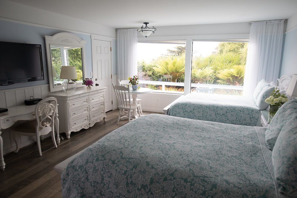 Agate Cove Inn 32/71