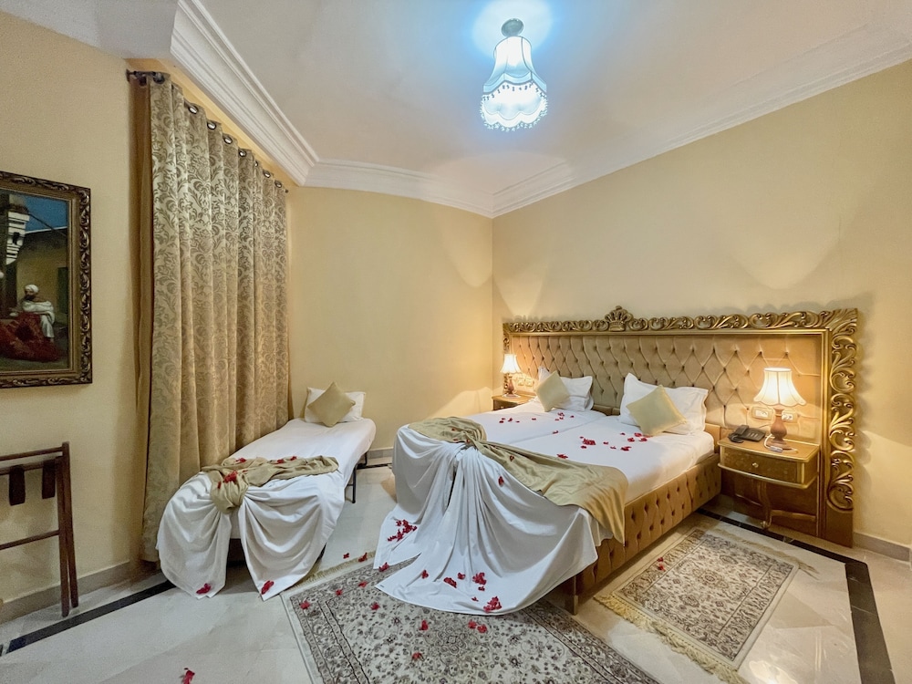 Hotel Royal Victoria 13/66