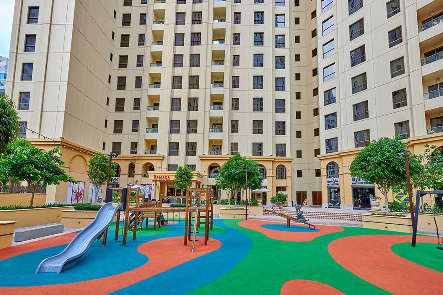 Ramada Hotel & Suites by Wyndham Dubai JBR 34/43