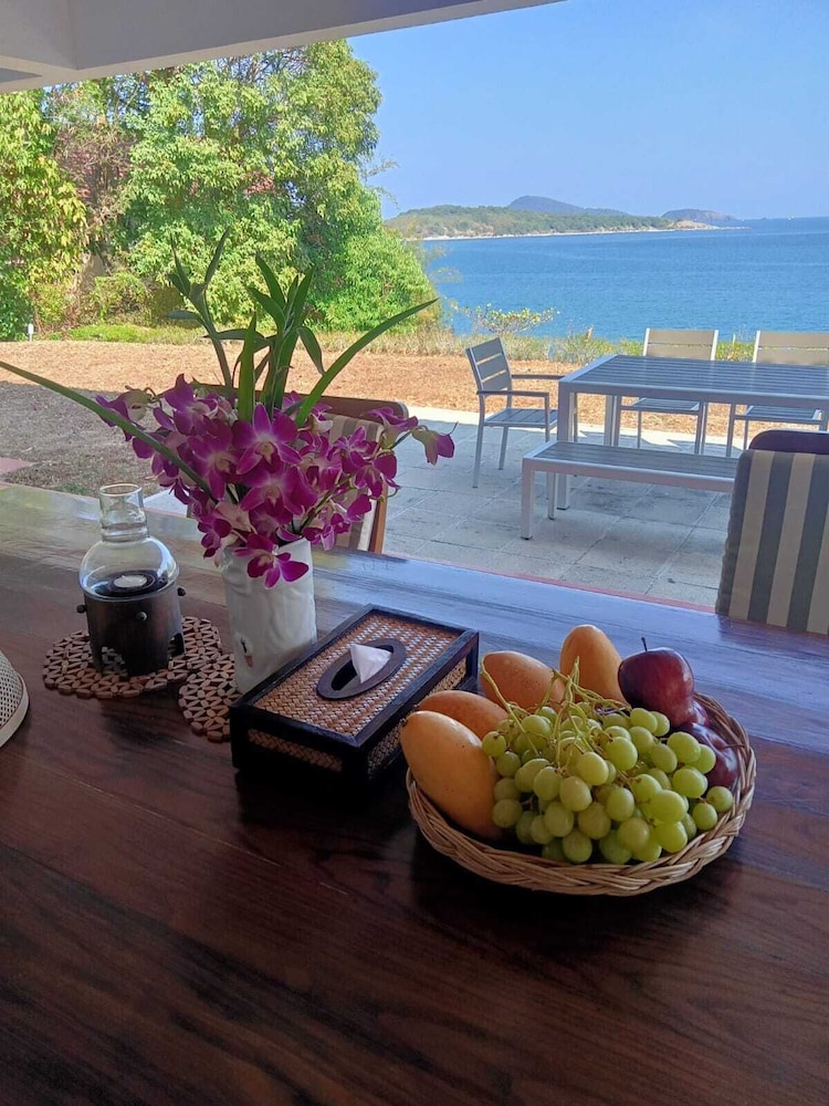 Baan Khunying Villa Secluded Phuket Beachfront 23/40