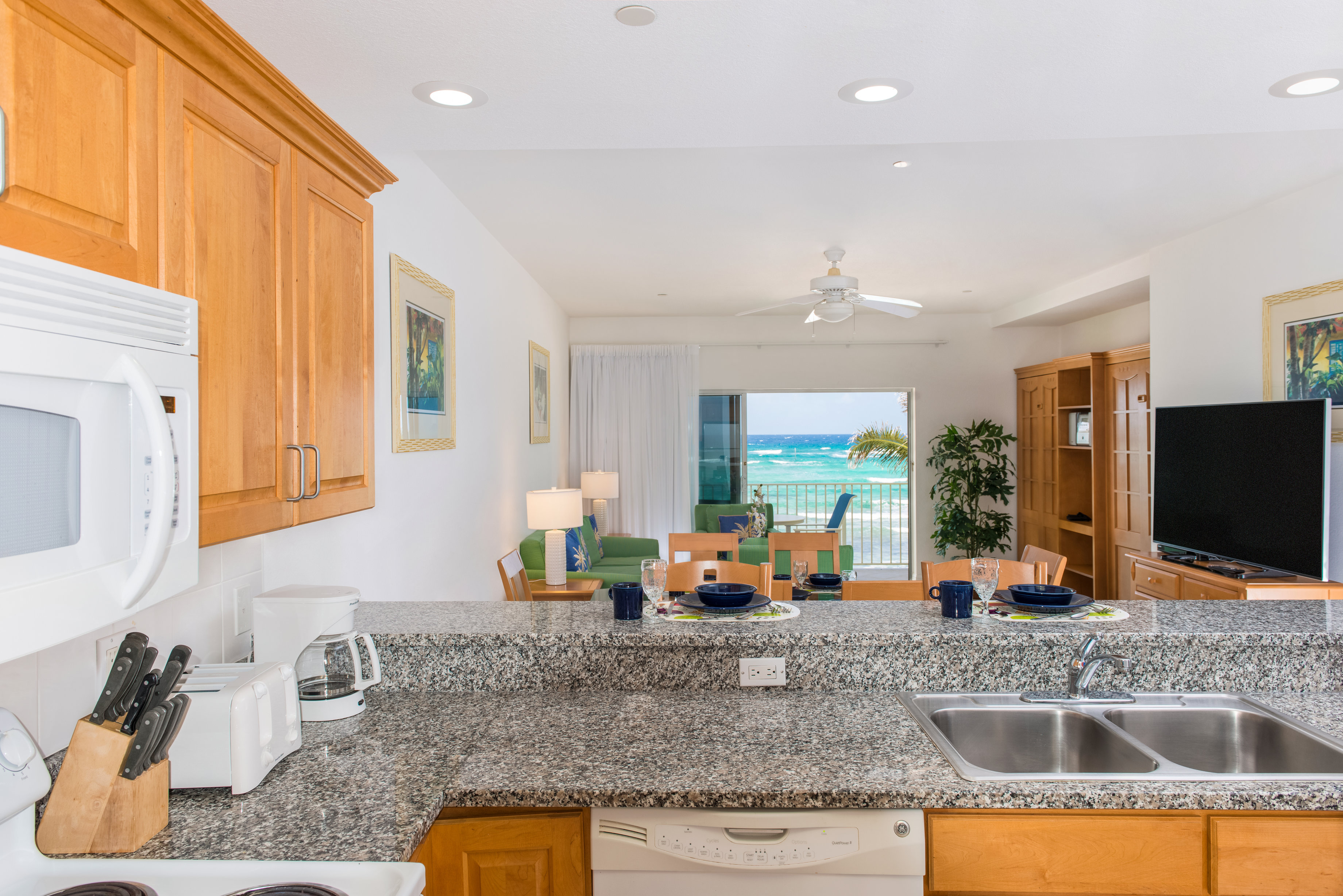 غرفة بغرفة نوم واحدة، The Reef Beach Resort 2/2