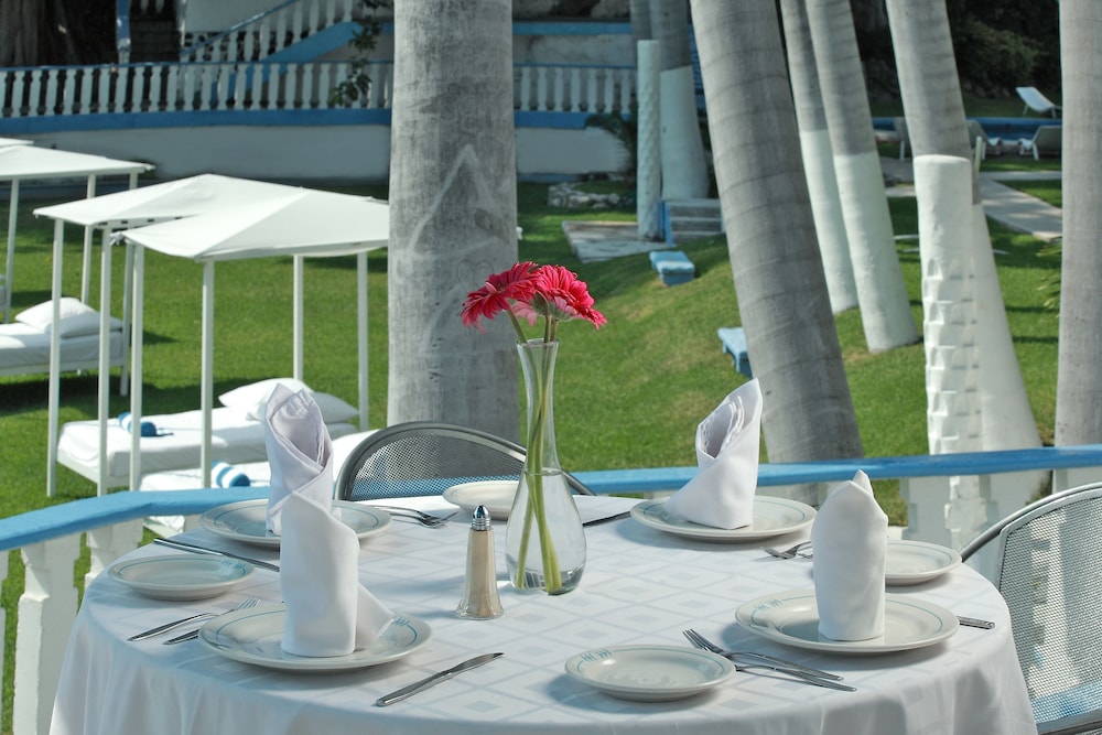 Hotel Villa Bejar Tequesquitengo 58/72