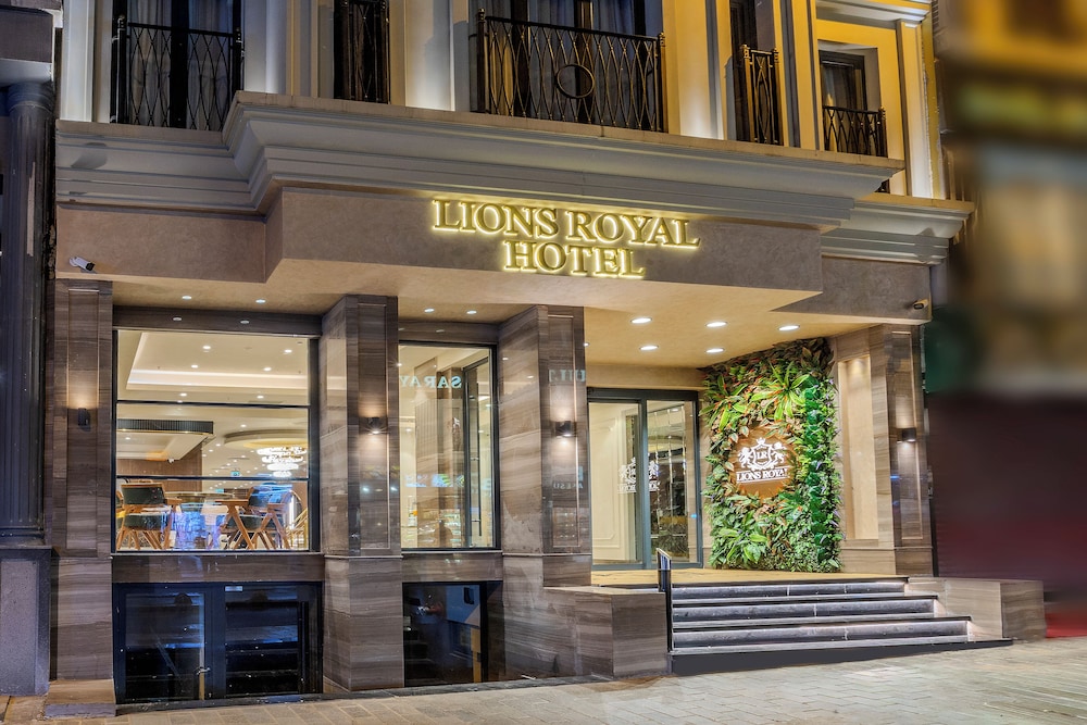 Liberty Hotel 2/50