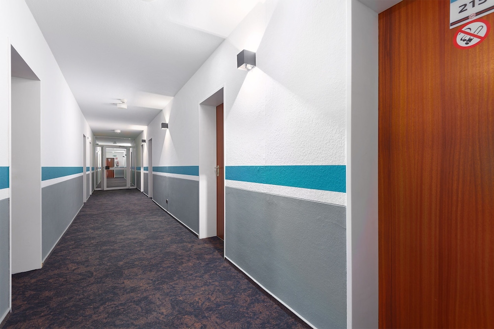 Trip Inn City Hotel Krefeld 2/50