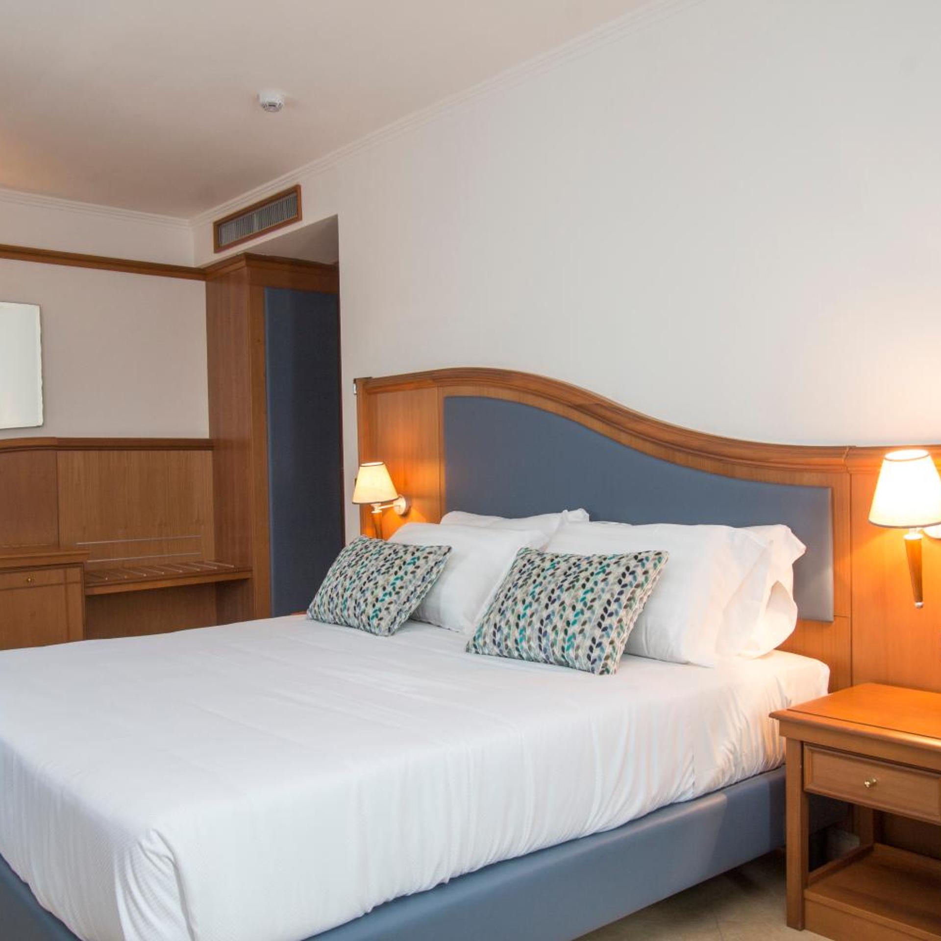 Hotel Centrale Sabaudia 14/38