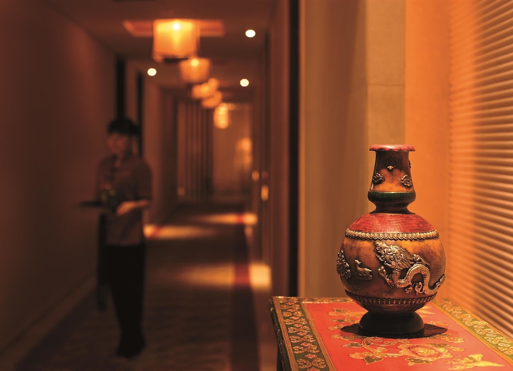 Shangri La Chengdu 35/72