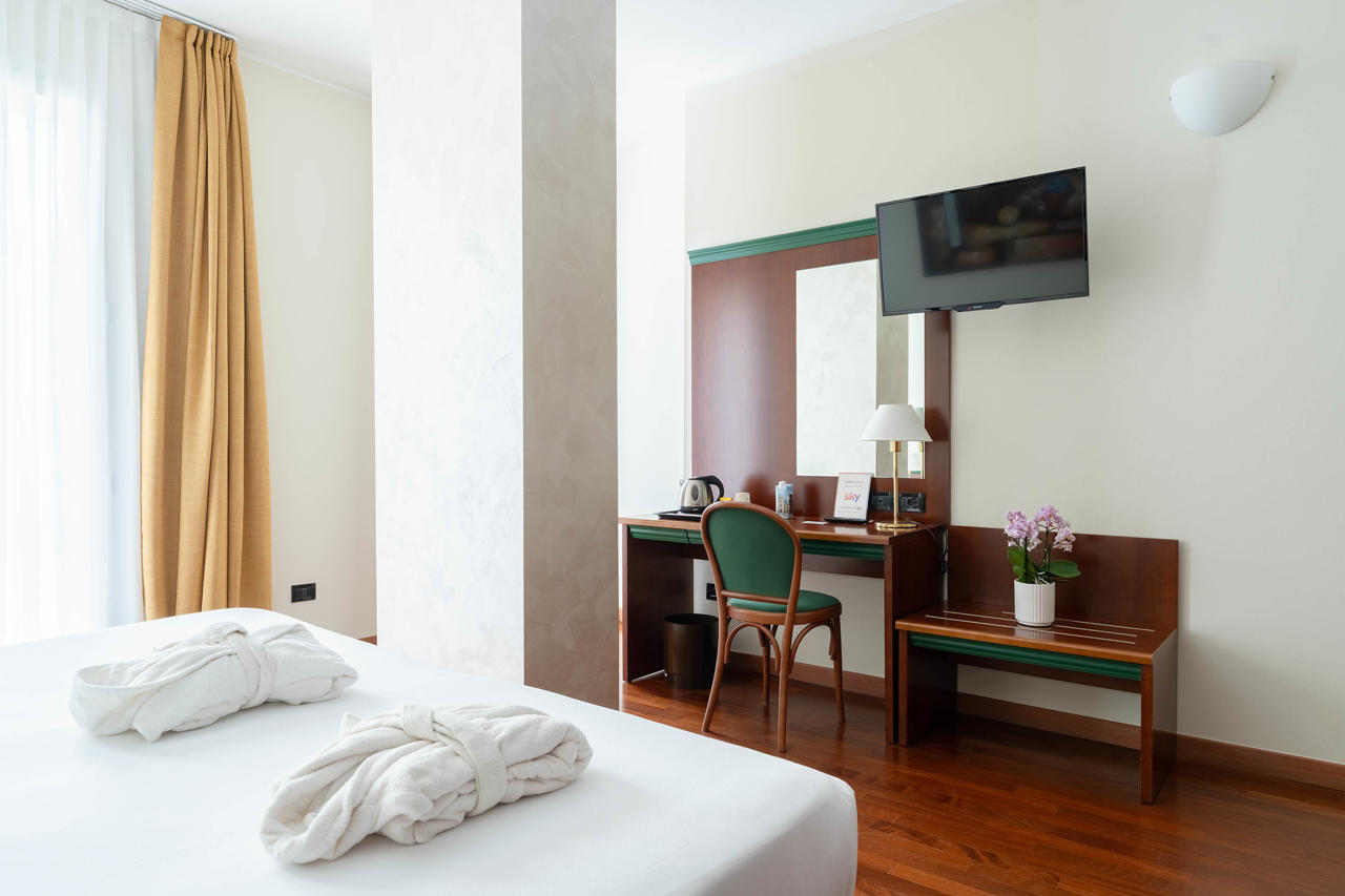 Hotel Raffaello 41/126