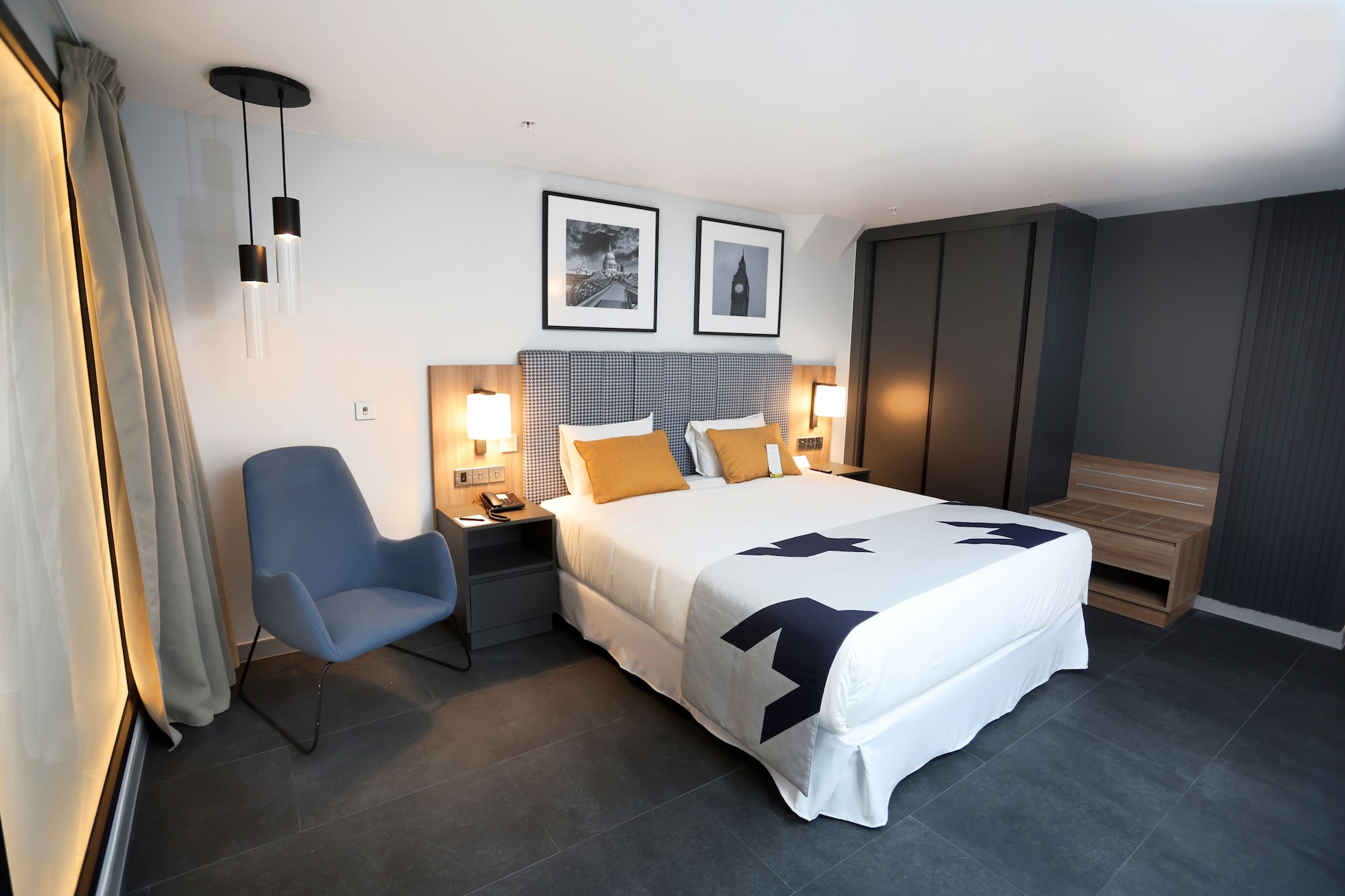 Deluxe, Twin Beds, No Window، Hotel Riu Plaza London Victoria 4/10