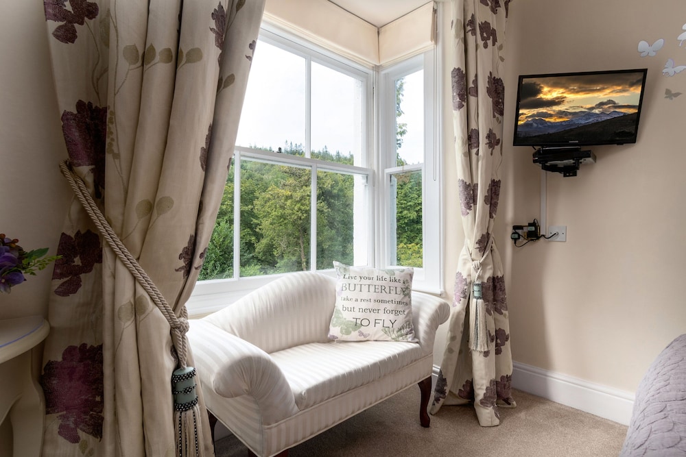 Afon Rhaiadr Country House 30/50