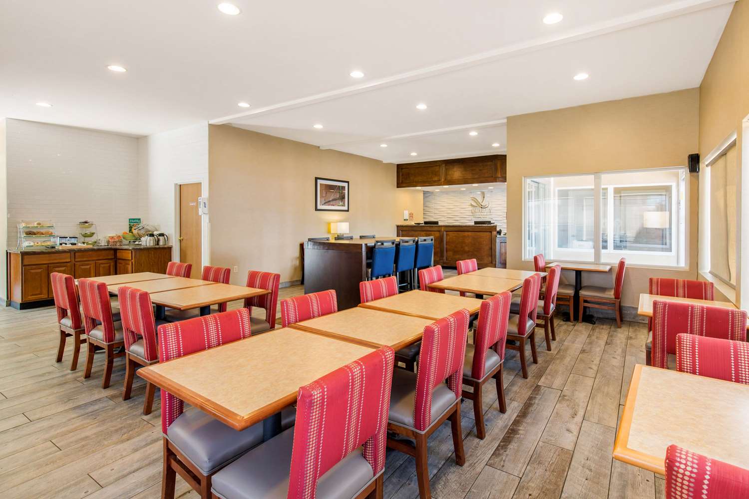 Quality Inn & Suites Georgetown - Seaford 32/39