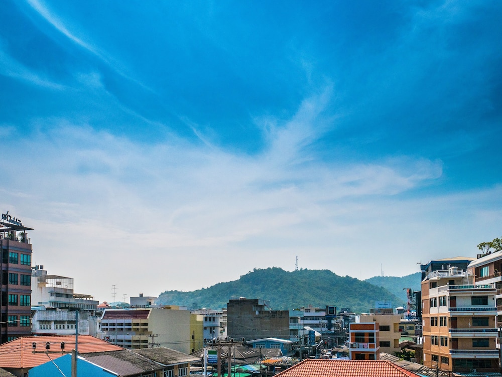 Chomsin Hua Hin Hotel 41/49