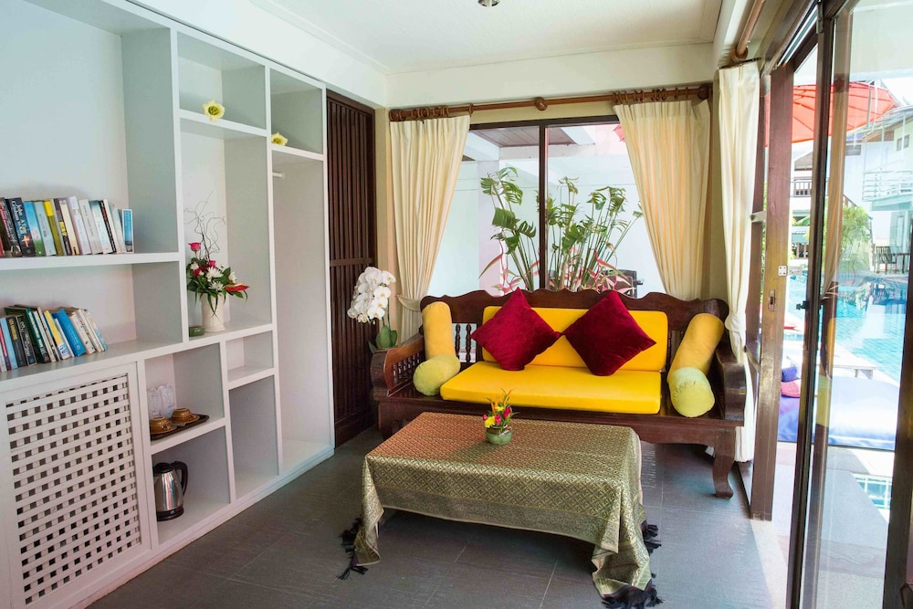 The Florist Resort 55/67