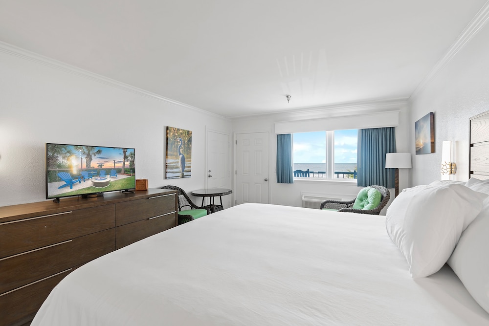 Ocean Isle Inn 10/50