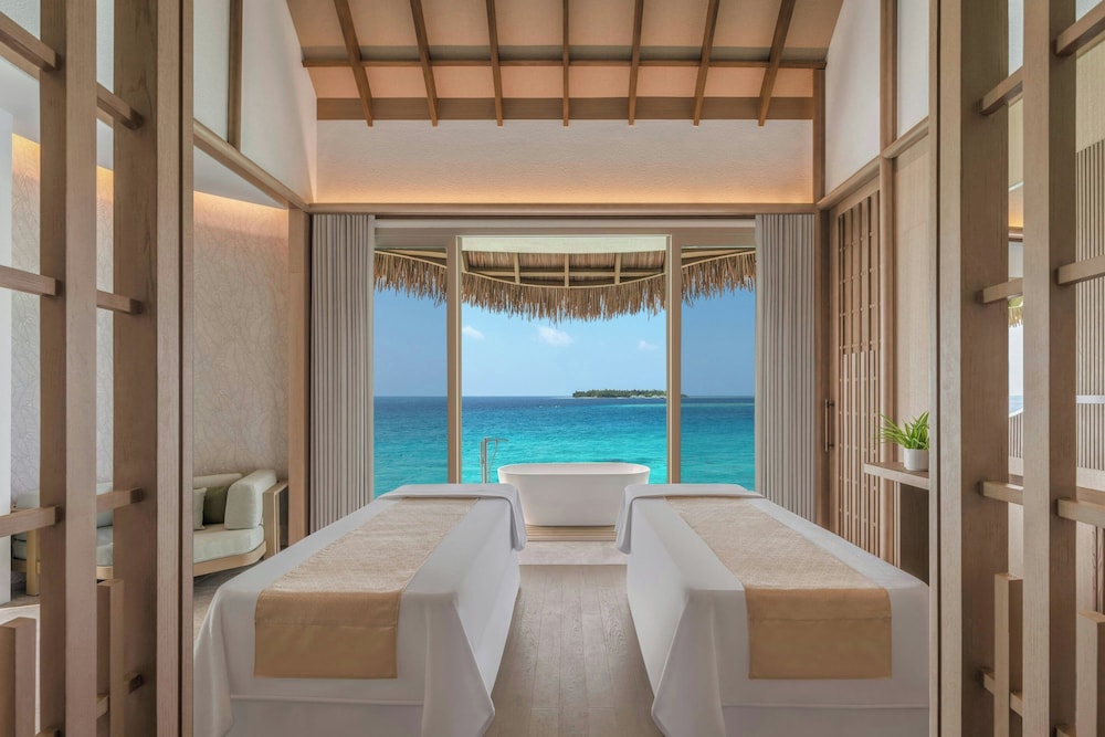 JW Marriott Maldives Kaafu Atoll Island Resort 13/47