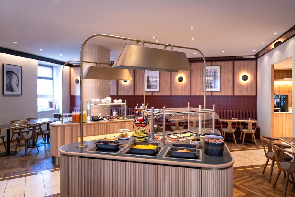 Radisson Hotel Dusseldorf City Center 49/65