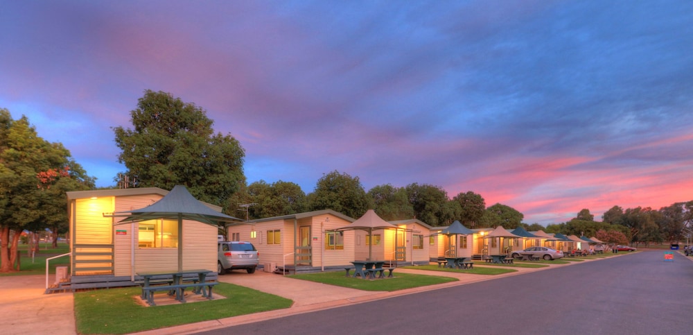 Yarrawonga Holiday Park 9/21