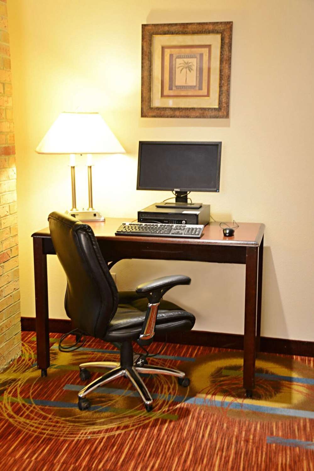 Country Hearth Inn & Suites Kenton 43/47