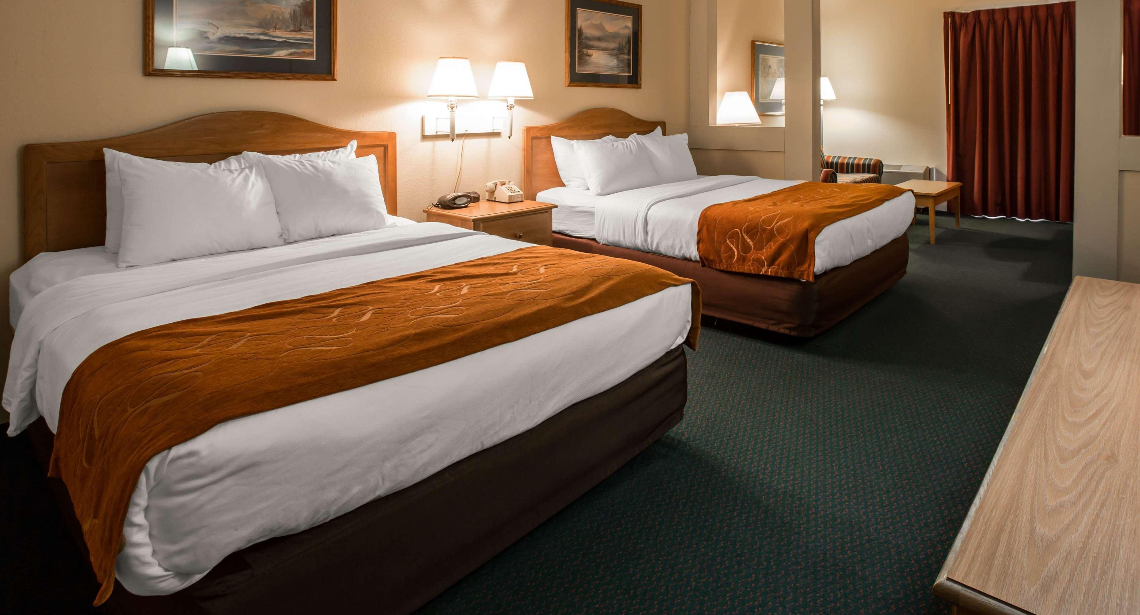 Room, 2 Queen Beds