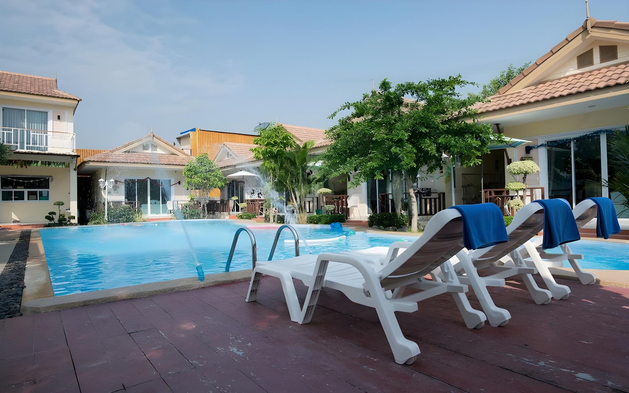 Charm Resort Cha-Am 54/60