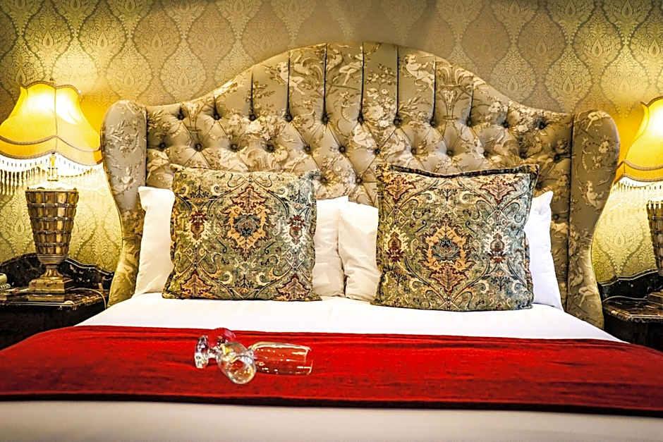 THREE RIVERS LODGE & VILLA ANNA SOPHIA 23/50