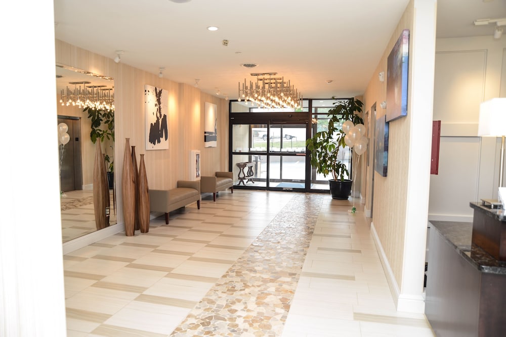 Holiday Inn Express And Suites Baltimore West Catonsville 7/66