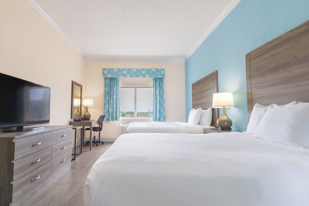 Standard, 2 Queen Beds