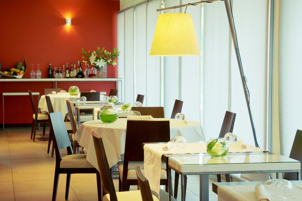 Red S Redaelli Hotel 50/66