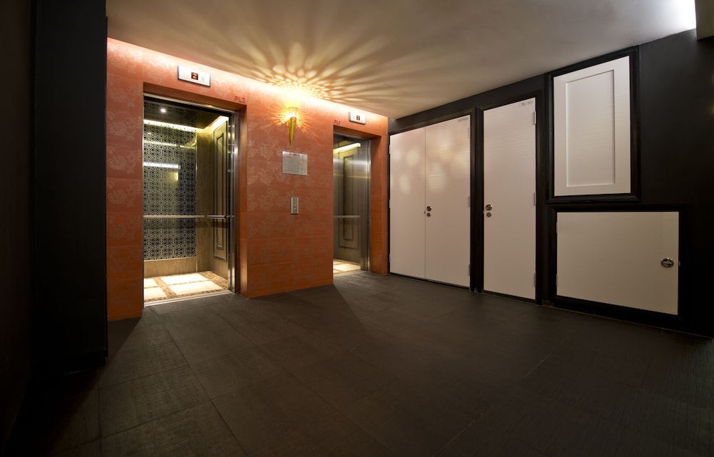 Venue Hotel 32/41