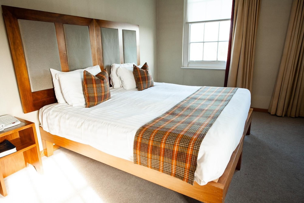 Berwick Manor Hotel 10/50
