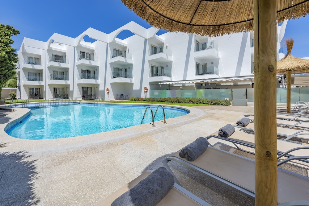 Bellamar Apartments 20/26