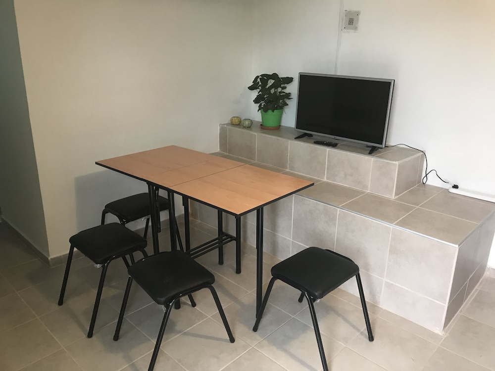 Hosteria Kupanaka 25/32