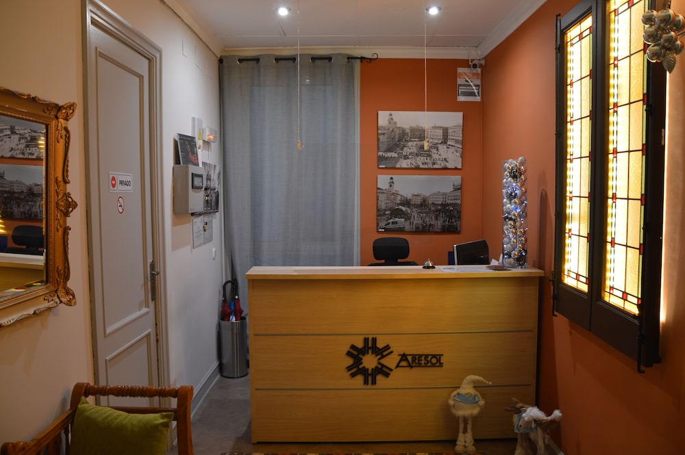 Hostal Aresol 5/33