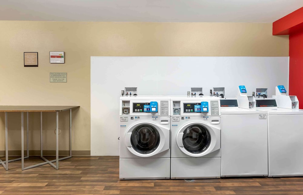 Extended Stay America Los Angeles - Long Beach Airport 28/39