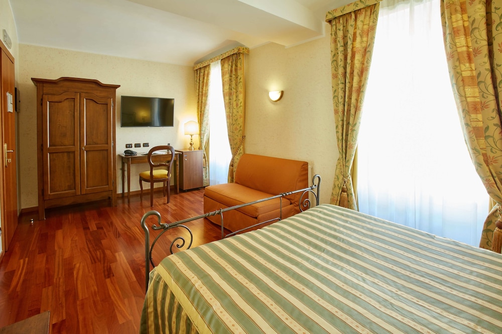 Hotel Liberty 18/70