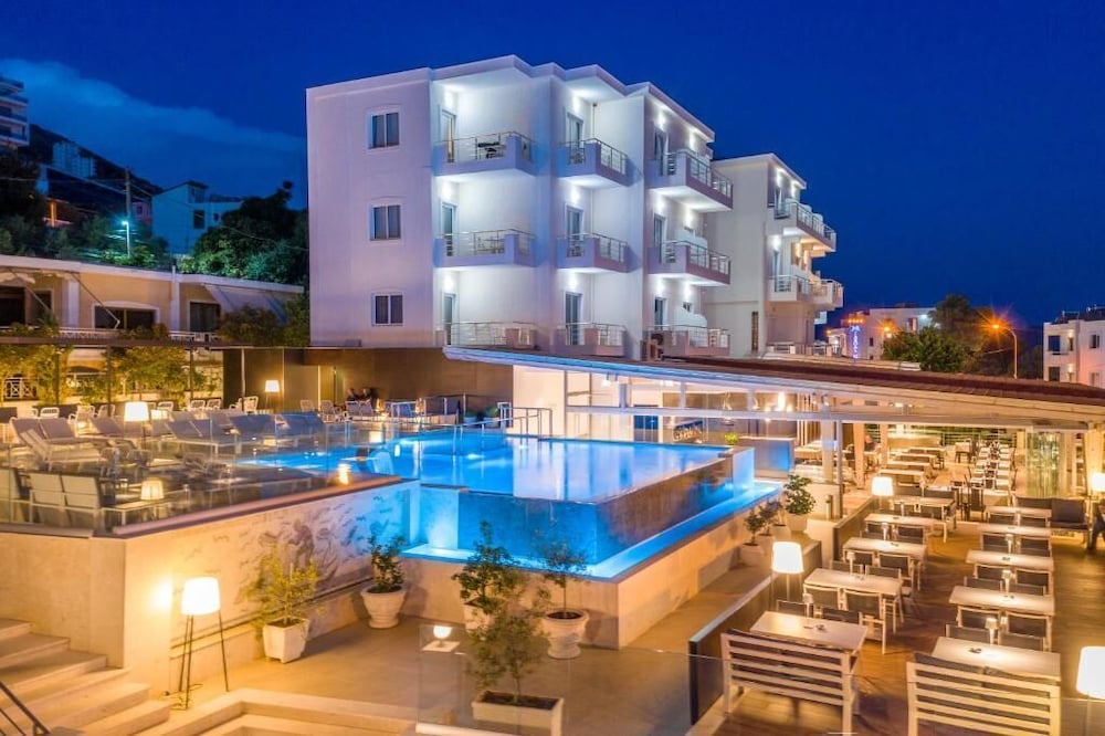 Agimi And S Hotel in SARANDE