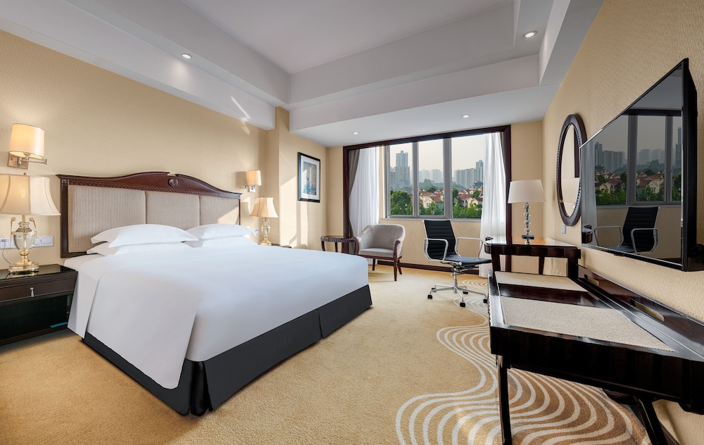 Country Garden Phoenix Hotel Changshou 20/54