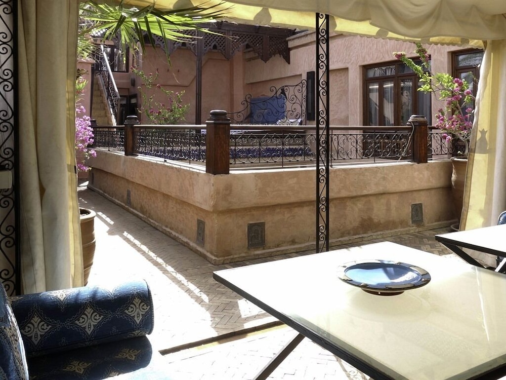 Riad Turquoise 70/81