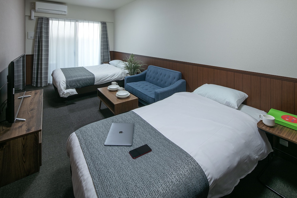 La Kyoto 18/50
