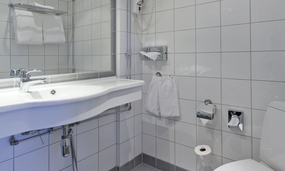 Thon Hotel Lillestrom 13/44