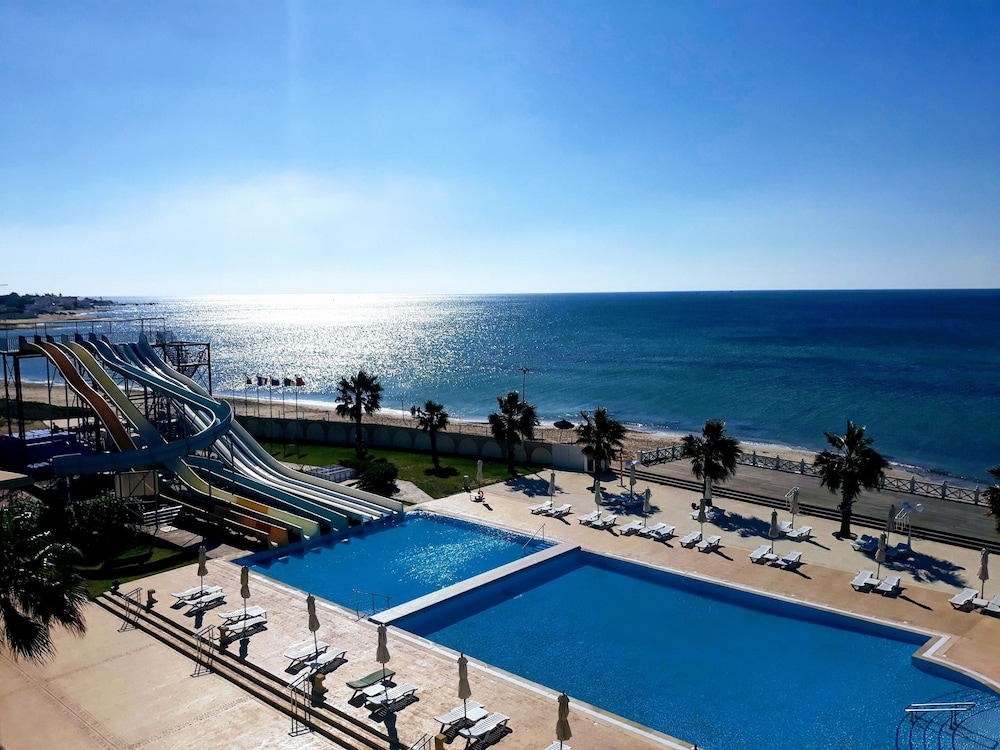 Khayam Garden Beach Resort & Spa 56/61