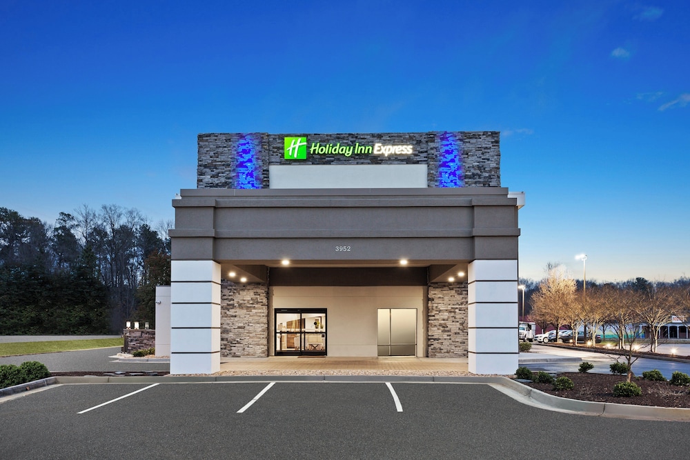 Holiday Inn Express Hopewell - Fort Lee Area, an IHG Hotel 1/40