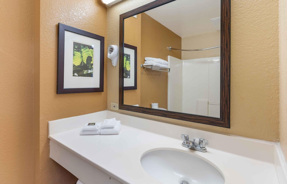 Extended Stay America - Dublin - Hacienda Dr. 48/51