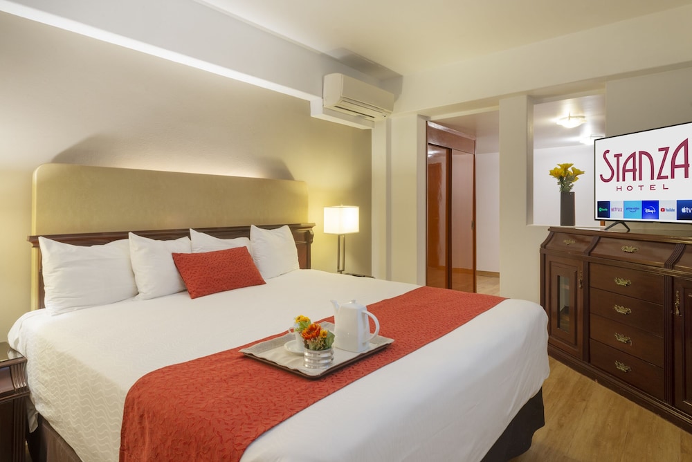 STANDARD, KING BED