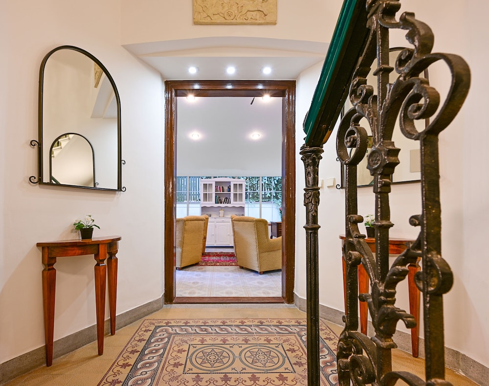 Hotel Residence Mala Strana 27/53