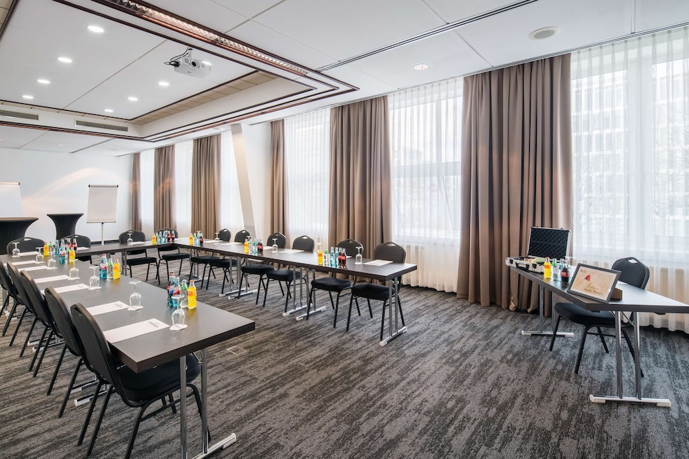 Plaza Hotel Darmstadt 42/46