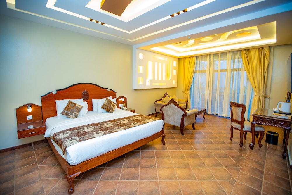 Malaika Beach Resort 4/50