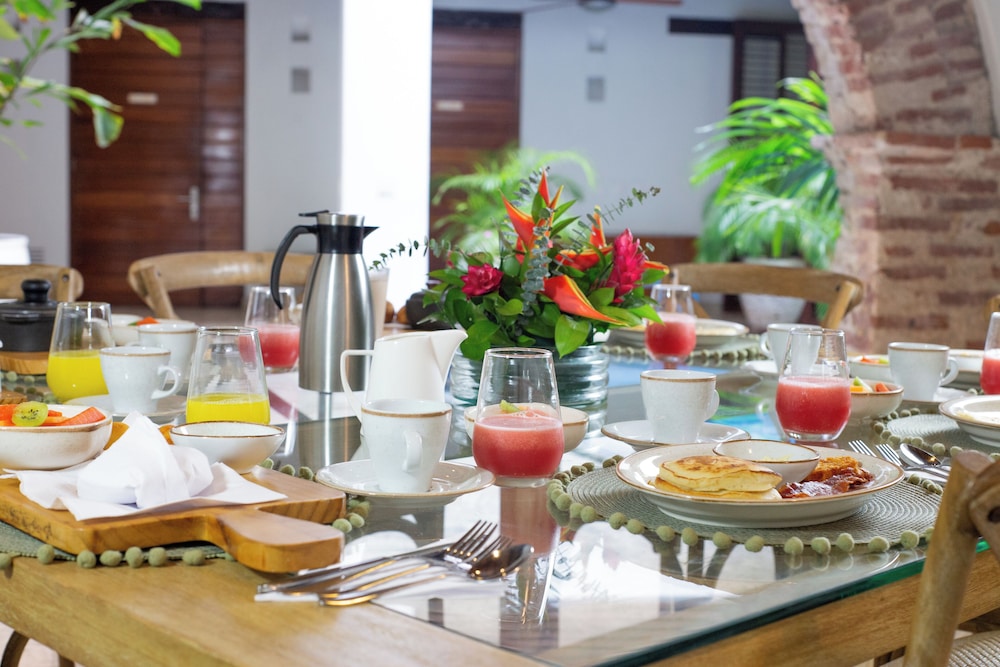 CASA CLAVER LOFT BOUTIQUE HOTEL 57/68