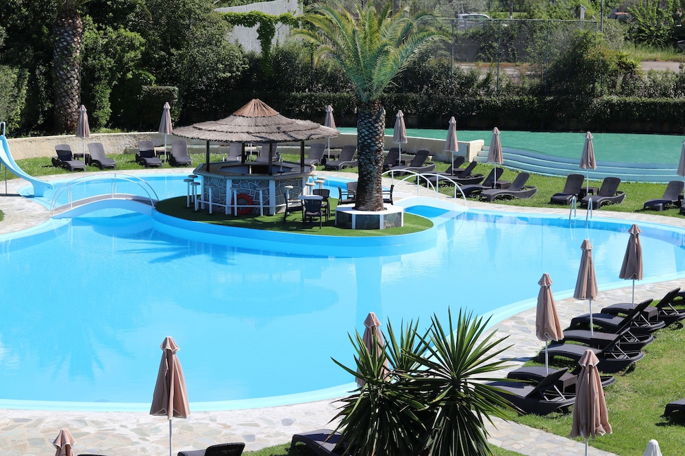 Pegasus Hotel 38/42