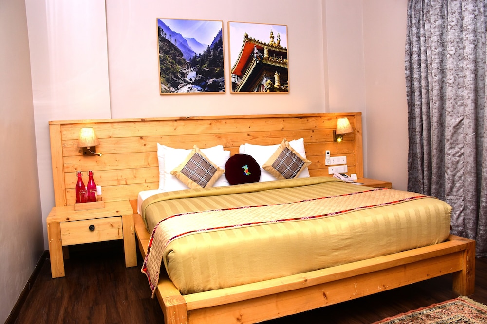 JuSTa Luxe Birding Resort and Spa Dharmshala 16/61